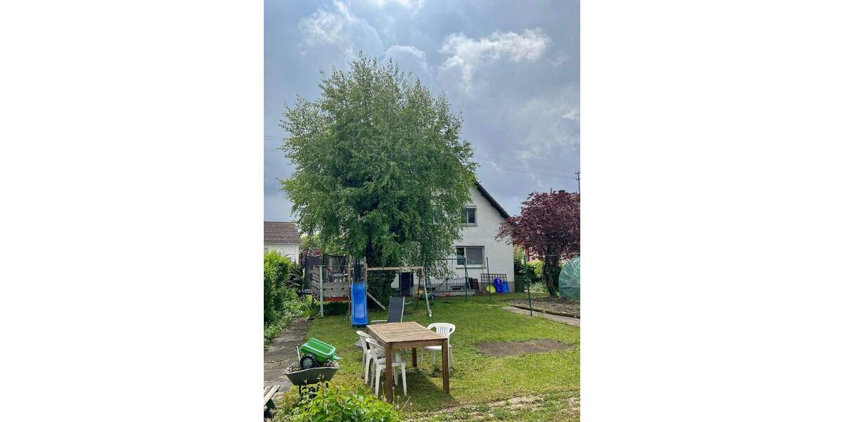 Einfamilienhaus Villingen-Schwenningen OT Weigheim Weigheim - 7 Zimmer, 151 m&sup2;, 318.000&euro; | Angebot:25734669