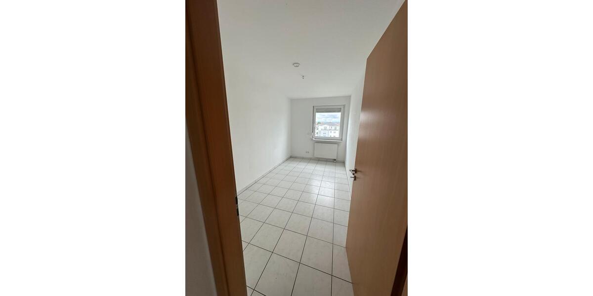 Etagenwohnung Villingen-Schwenningen Schwenningen - 5 Zimmer, 112 m&sup2;, 1.470&euro; | Angebot:25934843