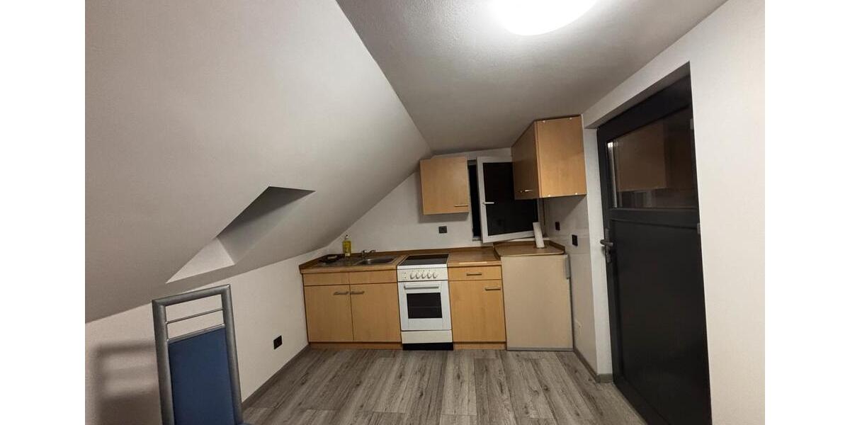 Dachgeschoßwohnung Oberndorf am Neckar - 2 Zimmer, 50 m&sup2;, 650&euro; | Angebot:25540136