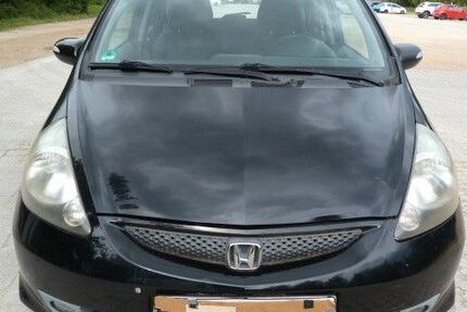 Honda Jazz 144.000 km 3.400 &euro; Tuttlingen 78532
