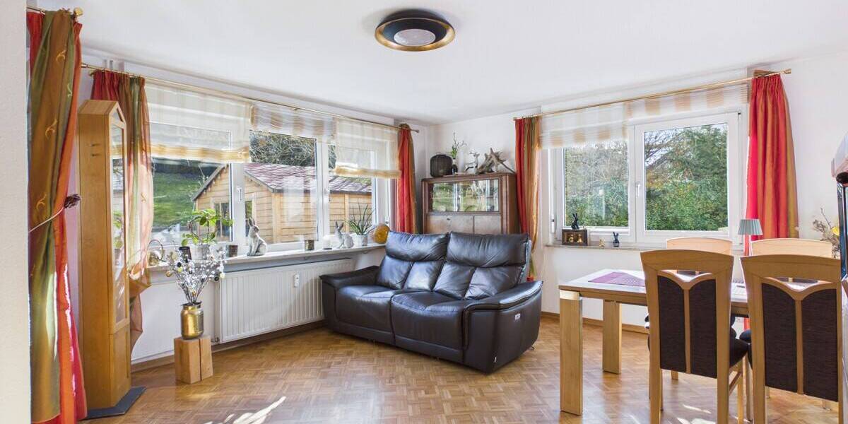 Etagenwohnung Rottweil - 4 Zimmer, 133 m&sup2;, 379.000&euro; | Angebot:26027987