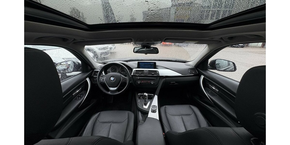BMW 330D Touring HEADUP/PANO/NAVI/AHK/ACC/KEYLESS 188.152 km 14.900 &euro; Villingen-Schwenningen 78054