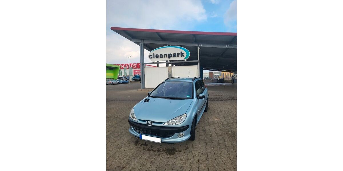 Peugeot 206 160.000 km 1.500 &euro; Villingen-Schwenningen 78048