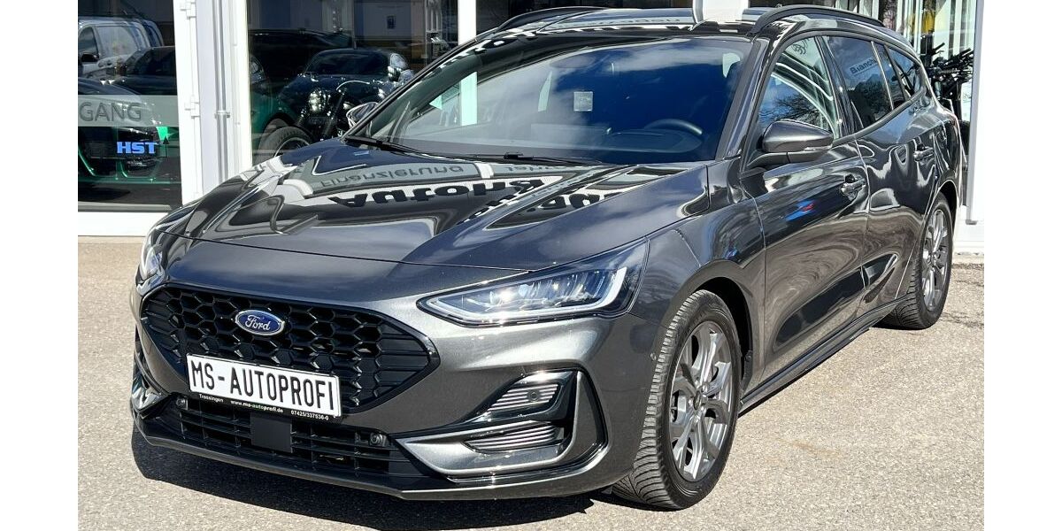 Ford Focus 26.390 km 22.490 &euro; Trossingen 78647