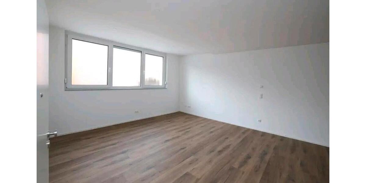 Etagenwohnung Tuttlingen - 1 Zimmer, 69 m&sup2;, 899&euro; | Angebot:26625826