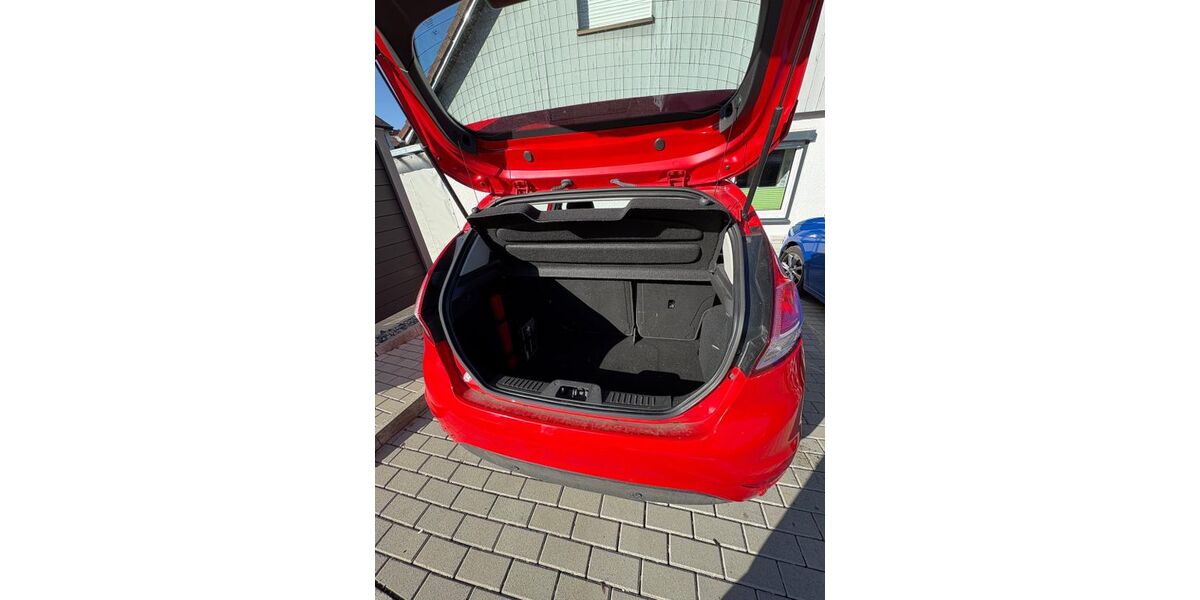 Ford Fiesta 99.100 km 6.500 &euro; Dauchingen 78083