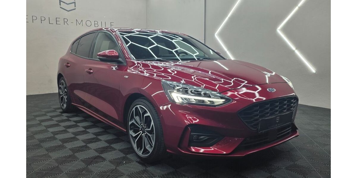 Ford Focus 96.032 km 14.490 &euro; Villingen-Schwenningen 78052