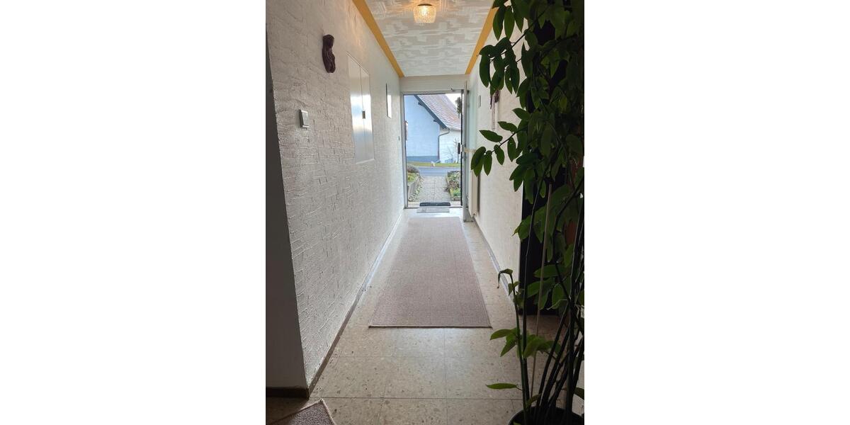 Doppelhaushälfte Gunningen - 6 Zimmer, 148 m&sup2;, 320.000&euro; | Angebot:20334727