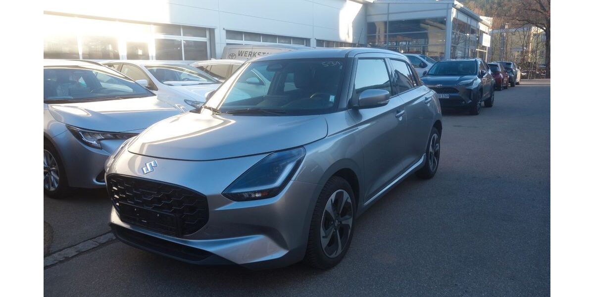Suzuki Swift 28.900 km 18.490 &euro; Titisee-Neustadt 79822