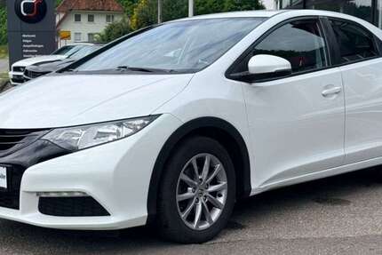 Honda Civic 35.590 km 10.399 &euro; Epfendorf 78736