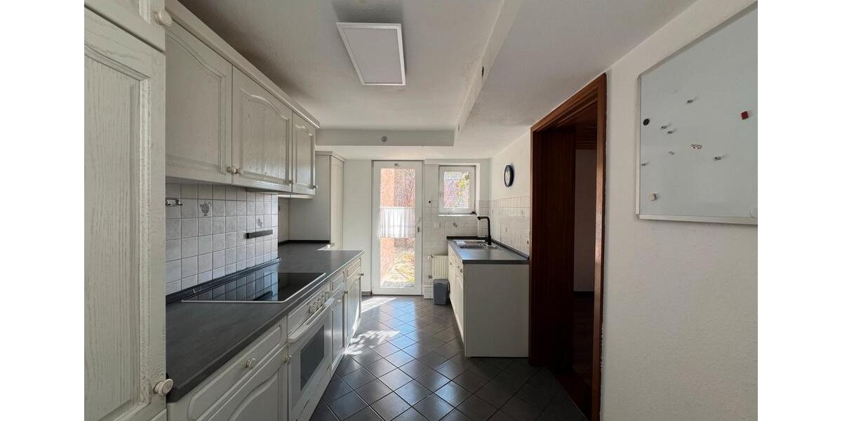 Etagenwohnung Lauterbach - 4 Zimmer, 90 m&sup2;, 800&euro; | Angebot:25319681