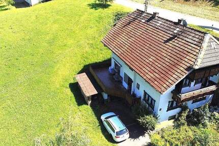 Haus Schonach im Schwarzwald - 7 Zimmer, 182 m&sup2;, 389.000&euro; | Angebot:25668697