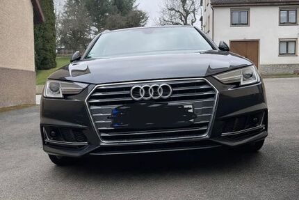 Audi A4 130.000 km 20.900 &euro; Denkingen 78588