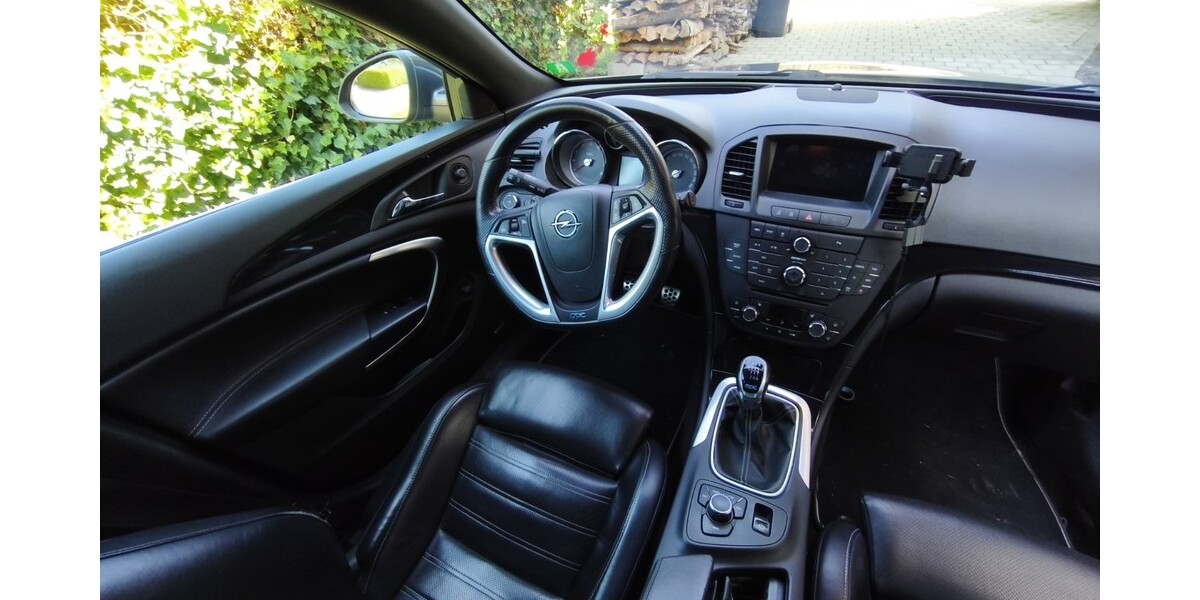 Opel Insignia OPC 186.000 km 7.990 &euro; Niedereschach 78078