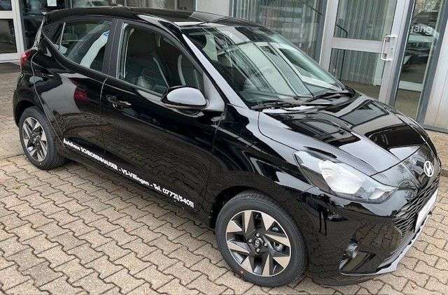 Hyundai i10 5.500 km 16.200 &euro; Villingen-Schwenningen 78048