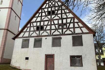 Haus Bad Dürrheim - 10 Zimmer, 200 m&sup2;, 110.000&euro; | Angebot:19944550