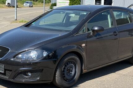 Seat Leon 163.000 km 1.499 &euro; Tuttlingen 78532