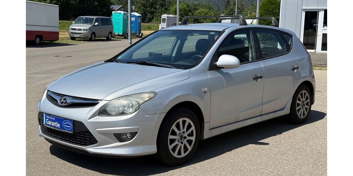 Hyundai i30 140.000 km 3.650 &euro; Tuttlingen 78532