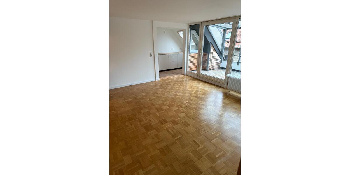 Maisonettenwohnung Villingen-Schwenningen Schwenningen - 3.5 Zimmer, 120 m&sup2;, 1.000&euro; | Angebot:25328088
