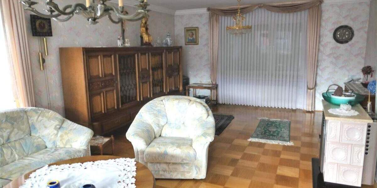 Einfamilienhaus Gosheim - 1 Zimmer, 207 m&sup2;, 335.000&euro; | Angebot:25676912