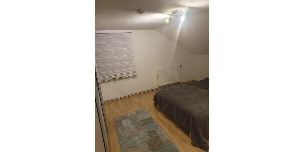 Dachgeschoßwohnung Donaueschingen - 4 Zimmer, 69 m&sup2;, 150.000&euro; | Angebot:25589393