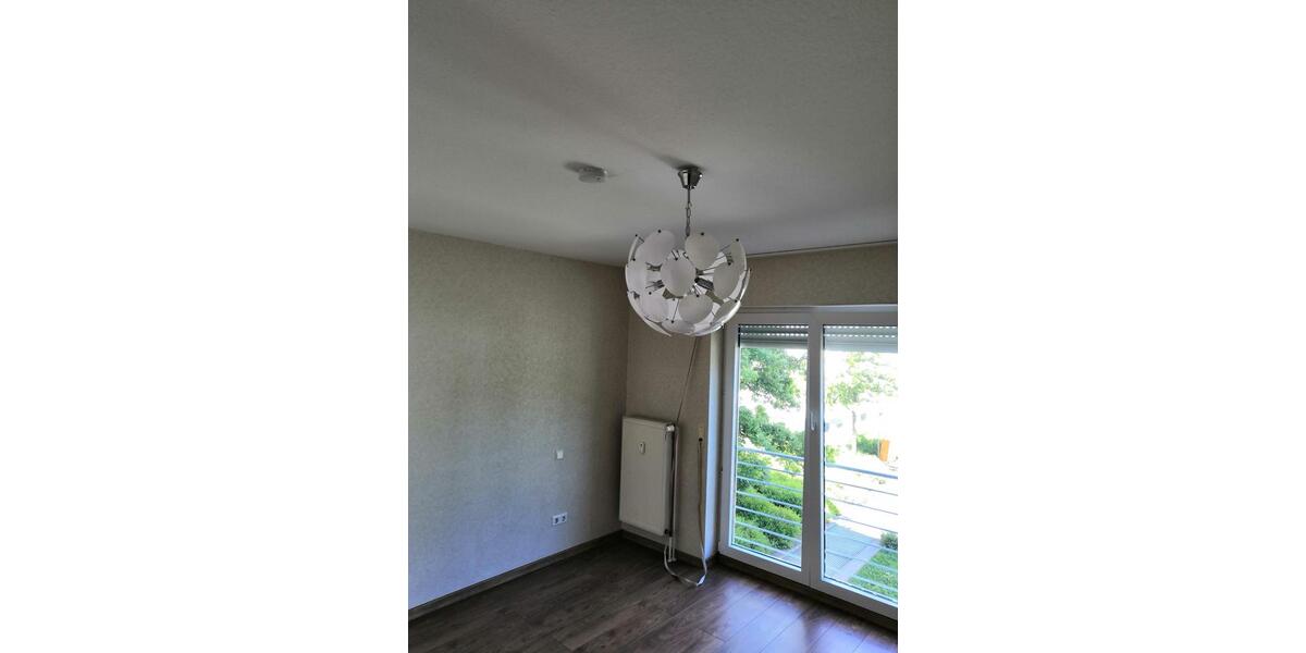 Etagenwohnung Tuttlingen - 4.5 Zimmer, 96 m&sup2;, 990&euro; | Angebot:25934896