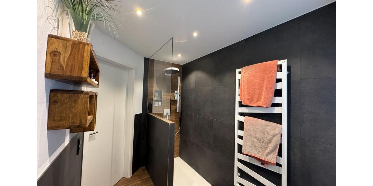 Etagenwohnung Bad Dürrheim - 3.5 Zimmer, 80 m&sup2;, 419.000&euro; | Angebot:25656282