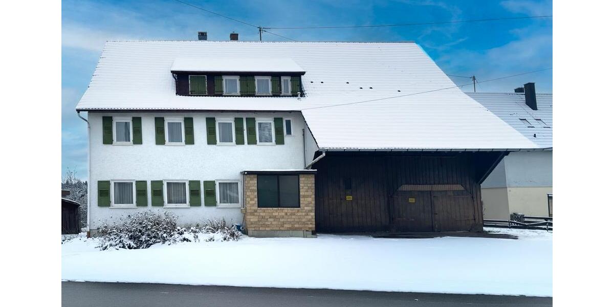 Bauernhaus, Landhaus Villingen-Schwenningen Schwenningen - 13 Zimmer, 306 m&sup2;, 249.000&euro; | Angebot:26213766