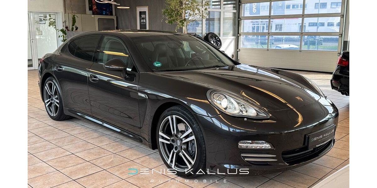 Porsche Panamera 235.382 km 19.900 &euro; Trossingen 78647