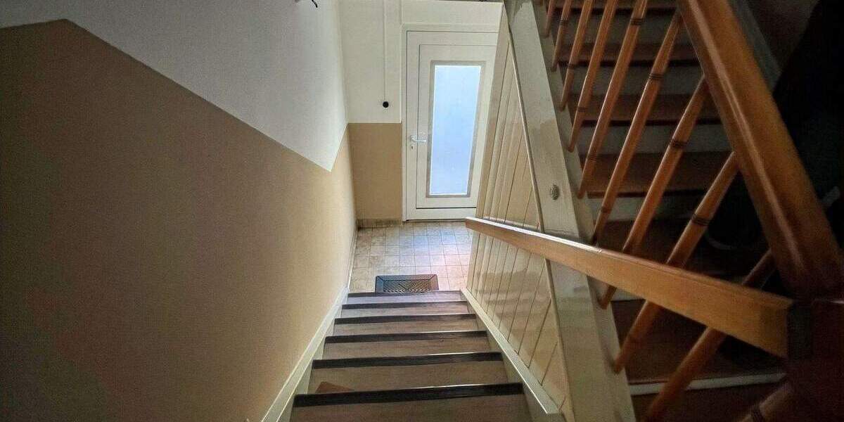 Einfamilienhaus Tuttlingen - 1 Zimmer, 193 m&sup2;, 339.000&euro; | Angebot:25897701