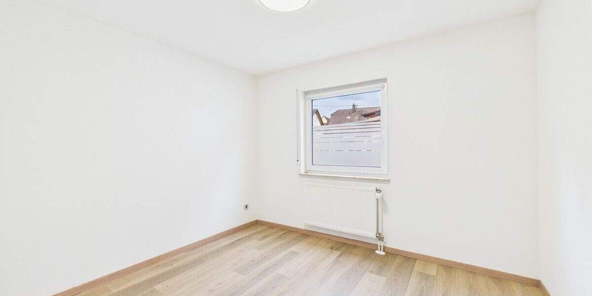 Etagenwohnung Villingen-Schwenningen Schwenningen - 4 Zimmer, 85 m&sup2;, 239.000&euro; | Angebot:25683388