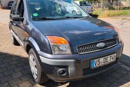 Ford Fusion 185.000 km 1.350 &euro; Blumberg 78176