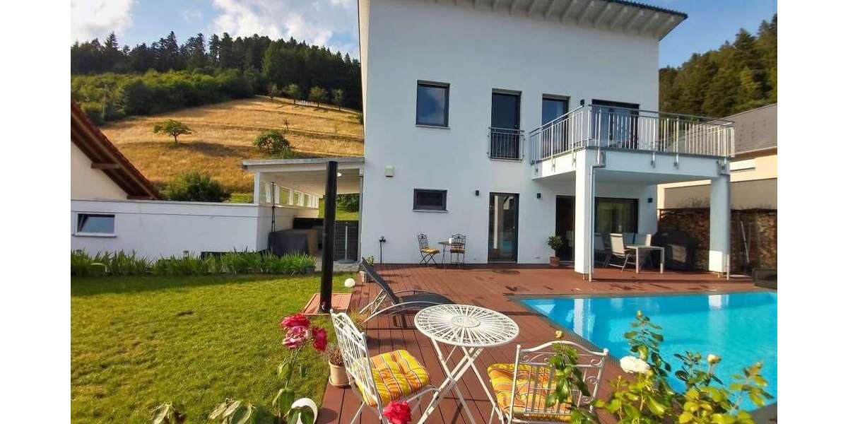 Einfamilienhaus Schenkenzell - 5 Zimmer, 160 m&sup2;, 680.000&euro; | Angebot:25387477