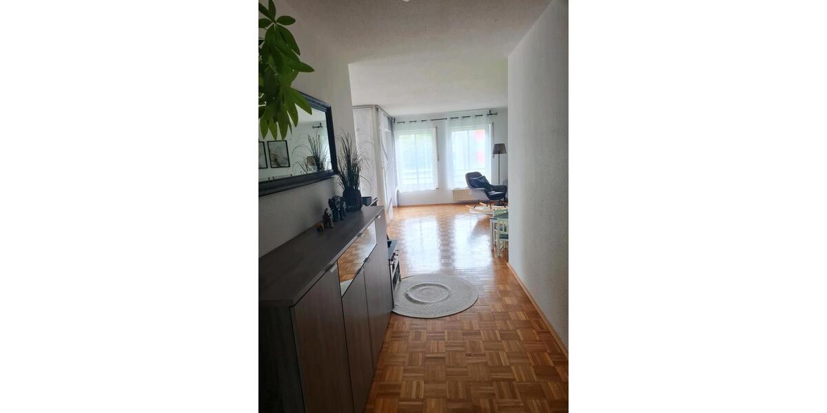 Etagenwohnung Hüfingen - 3.5 Zimmer, 88 m&sup2;, 1.100&euro; | Angebot:26652372