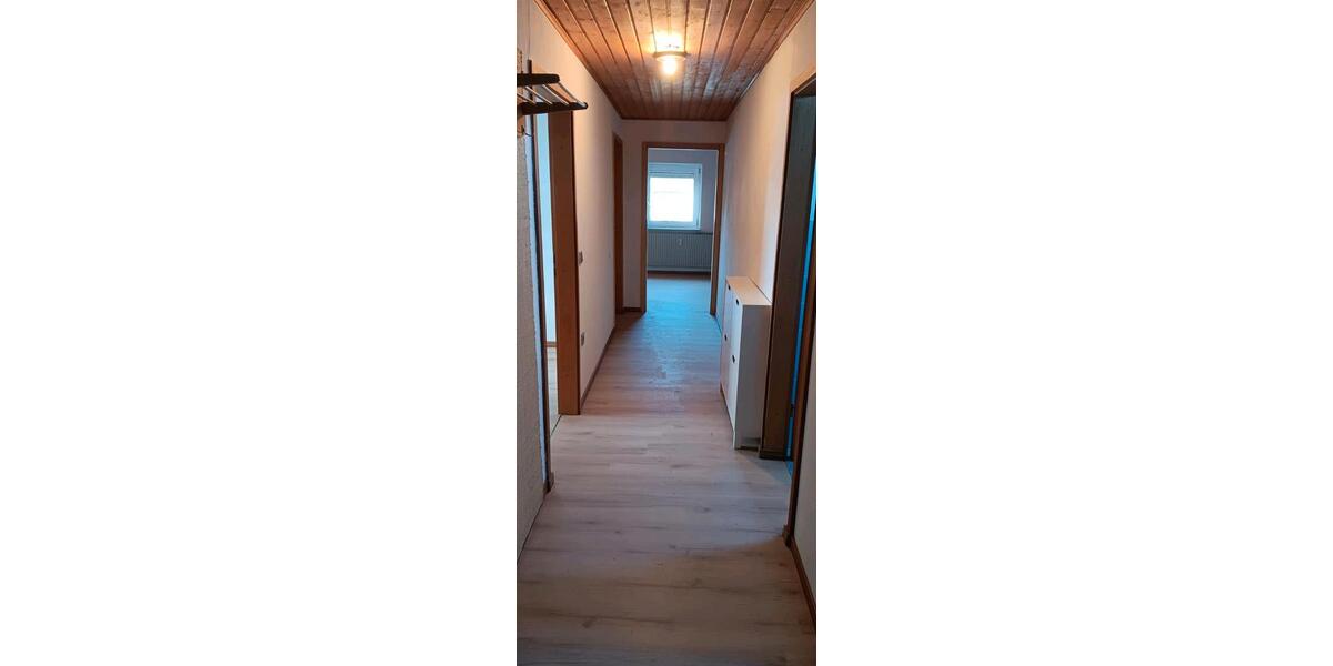 Dachgeschoßwohnung Villingen-Schwenningen Schwenningen - 2.5 Zimmer, 54 m&sup2;, 650&euro; | Angebot:26613968