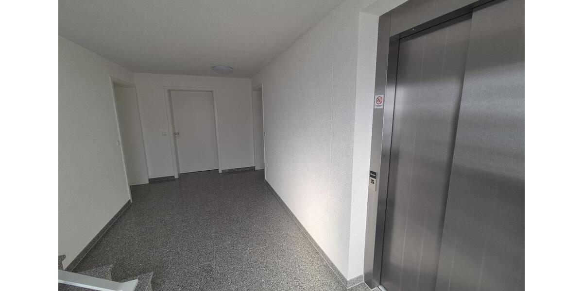 Erdgeschoßwohnung Wehingen - 2.5 Zimmer, 85 m&sup2;, 940&euro; | Angebot:24139057