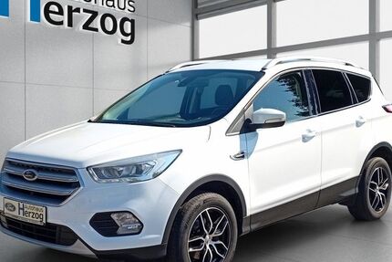 Ford Kuga 82.600 km 12.990 &euro; Schramberg 78713