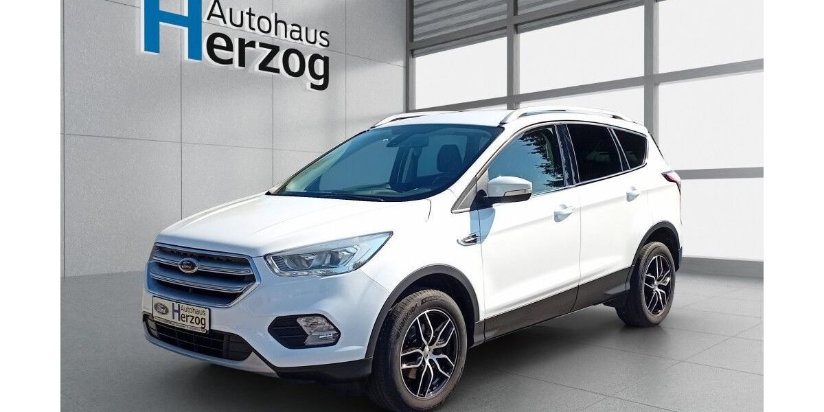 Ford Kuga 82.600 km 12.990 &euro; Schramberg 78713
