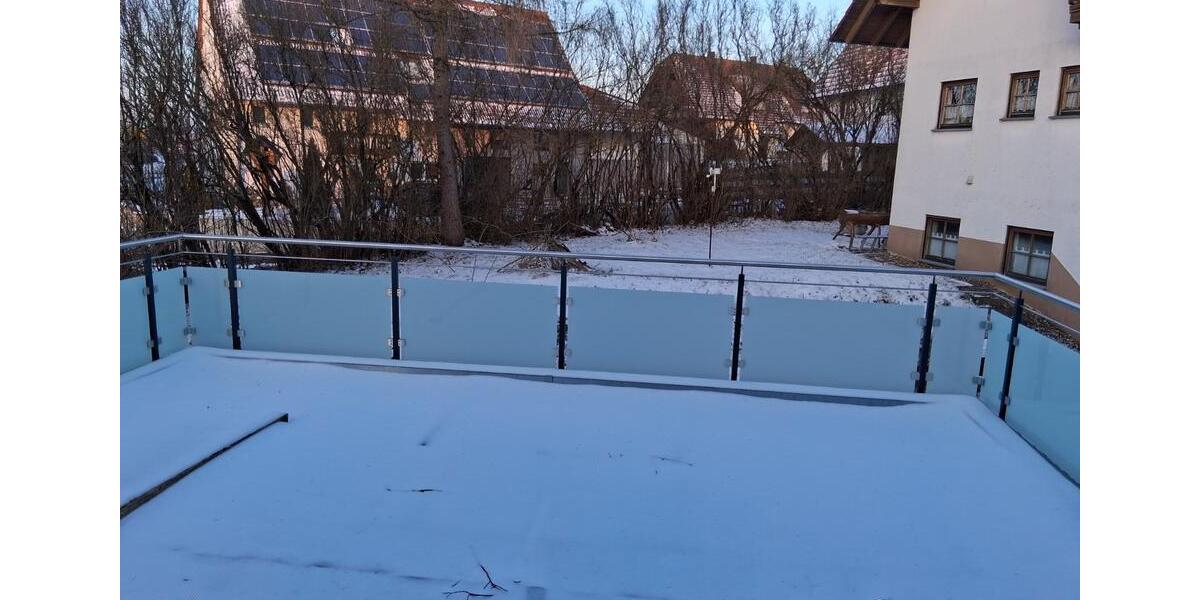 Etagenwohnung Dunningen - 2 Zimmer, 80 m&sup2;, 1.100&euro; | Angebot:25311128