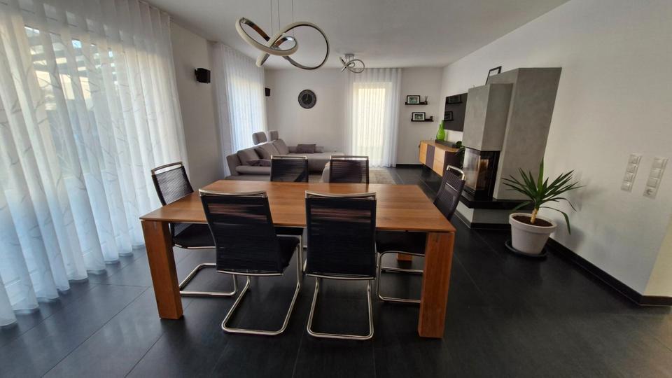 Einfamilienhaus Trossingen - 6.5 Zimmer, 173 m&sup2;, 790.000&euro; | Angebot:26986727