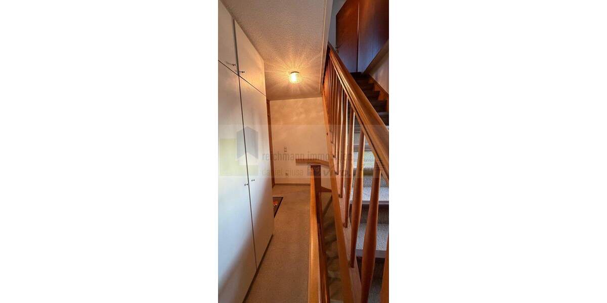 Mehrfamilienhaus, Wohnhaus Donaueschingen - 6 Zimmer, 127 m&sup2;, 375.000&euro; | Angebot:25692117