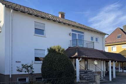 Haus Tuttlingen - 10 Zimmer, 235 m&sup2;, 599.000&euro; | Angebot:25839428