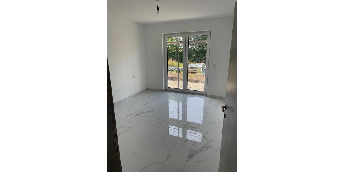 Terrassenwohnung Tuningen - 3 Zimmer, 75 m&sup2;, 1.050&euro; | Angebot:25518940