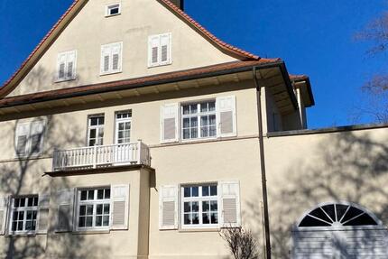 Haus Trossingen - 10 Zimmer, 265 m&sup2;, 490.000&euro; | Angebot:26008574