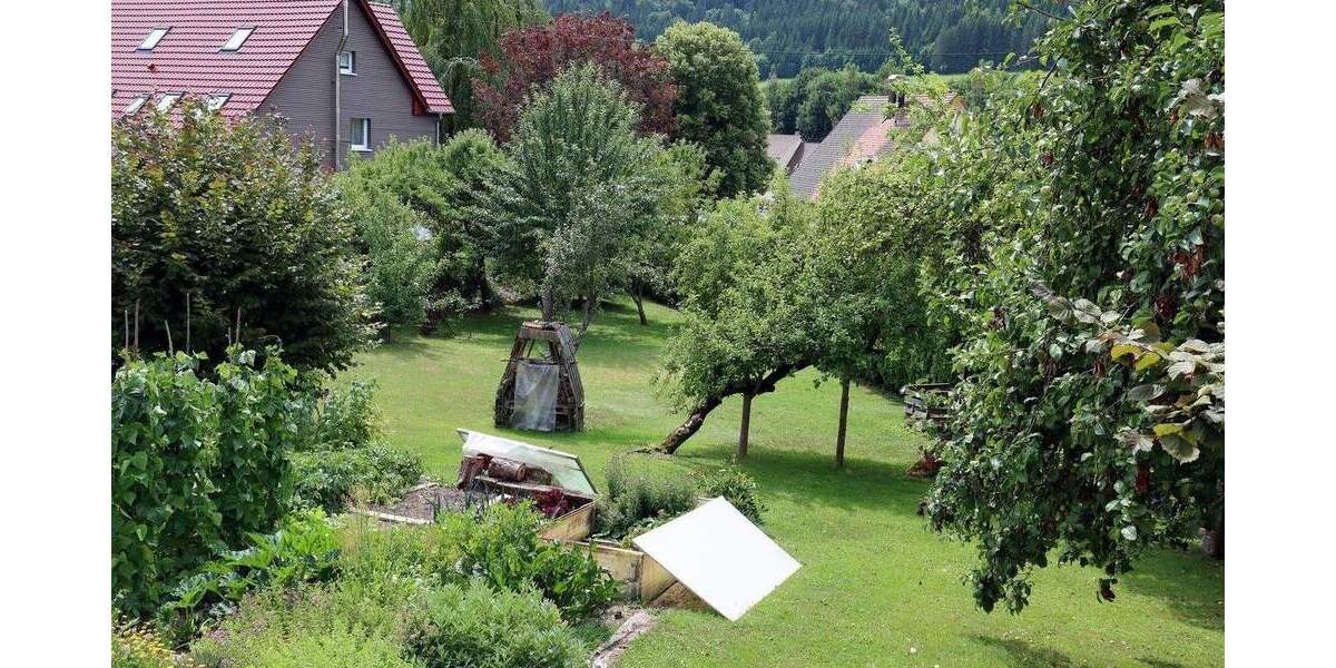 Einfamilienhaus Reichenbach am Heuberg - 9 Zimmer, 210 m&sup2;, 469.000&euro; | Angebot:25821213