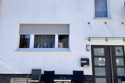 Haus Villingen-Schwenningen Schwenningen - 6 Zimmer, 240 m&sup2;, 380.000&euro; | Angebot:25637086