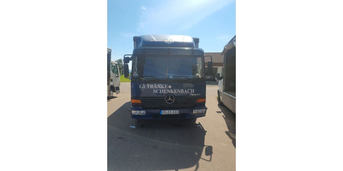 Mercedes-Benz Andere 220.106 km 4.490 &euro; Donaueschingen 78166