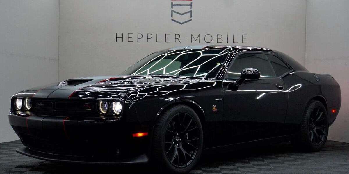 Dodge Challenger 37.000 km 34.900 &euro; Geisingen 78187