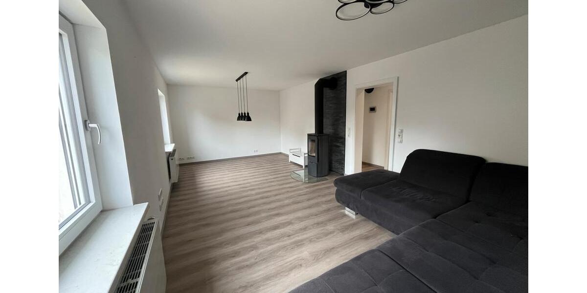 Doppelhaushälfte Schömberg - 4 Zimmer, 100 m&sup2;, 265.000&euro; | Angebot:25852843