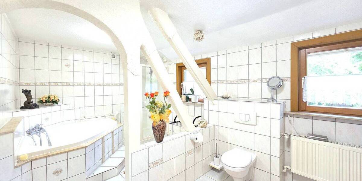 Mehrfamilienhaus, Wohnhaus Lenzkirch Saig - 1 Zimmer, 264 m&sup2;, 695.000&euro; | Angebot:25775125